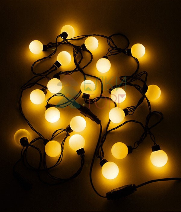 Светодиодная гирлянда шарики Fiesta, 5 м., 20 желтых LED ламп 40 мм, 220V, черный ПВХ, Beauty Led (HB20-11-2Y)