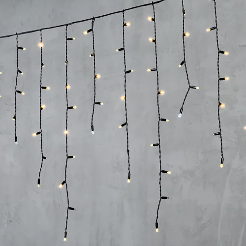 Светодиодная бахрома с колпачком 3,2*0,9 м., 180 теплых белых LED ламп, мерцание, черный провод ПВХ, IP65, LTC (PIL180BLWCAP-11-2WW)